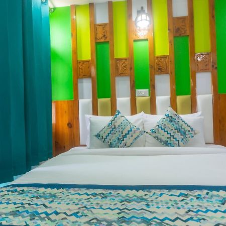 Golden Oak Bed & Breakfast Shimla Ngoại thất bức ảnh