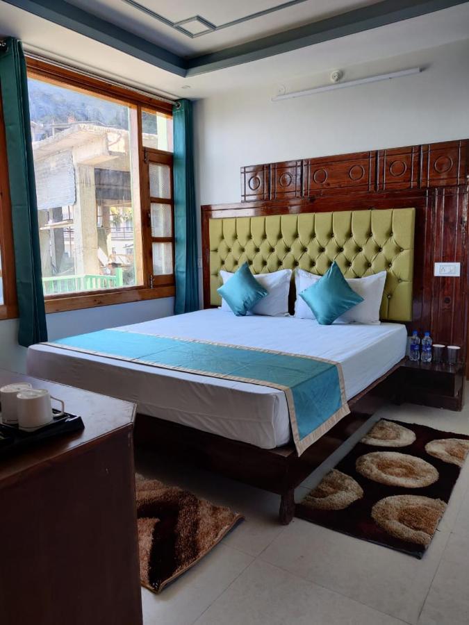 Golden Oak Bed & Breakfast Shimla Ngoại thất bức ảnh