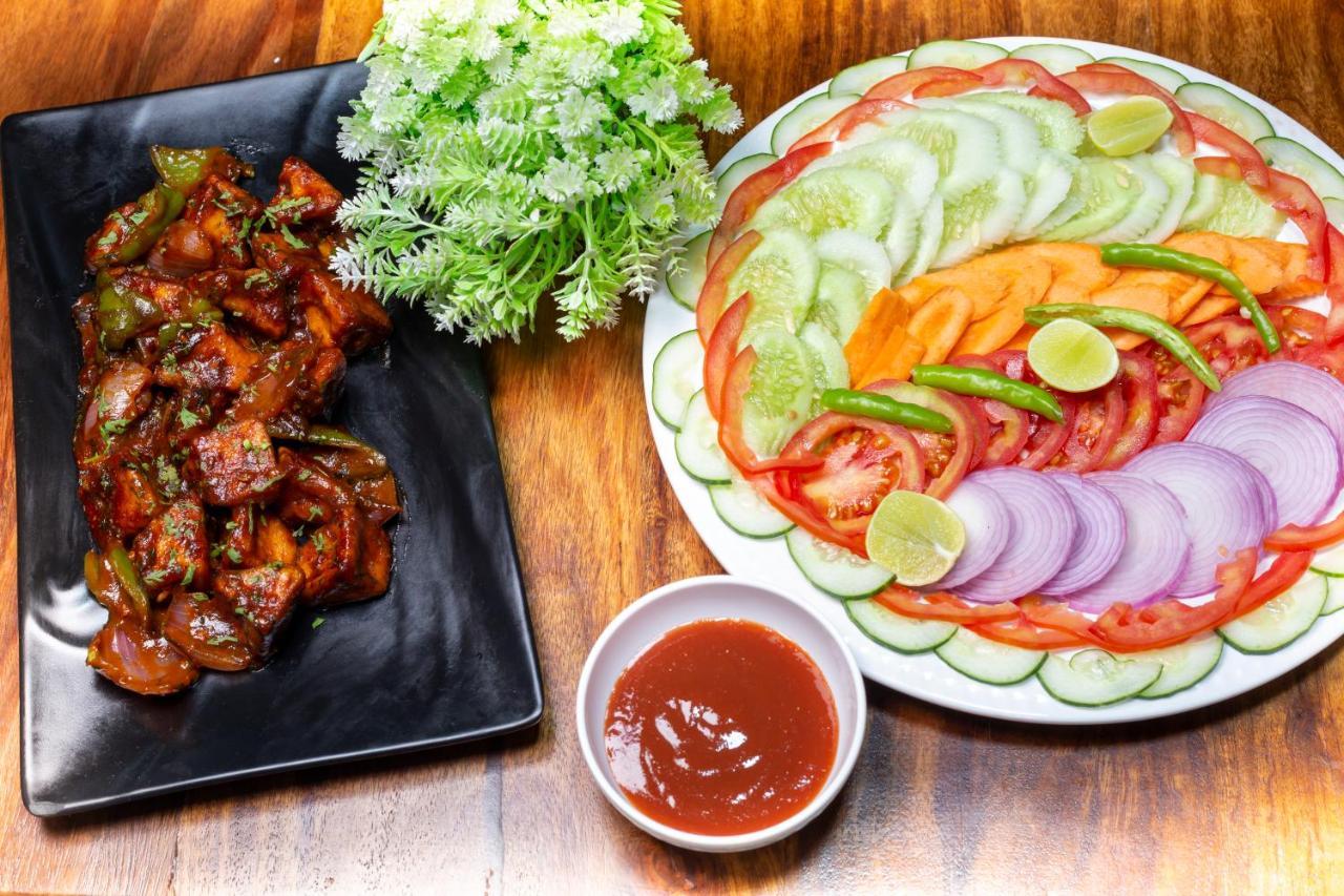 Golden Oak Bed & Breakfast Shimla Ngoại thất bức ảnh